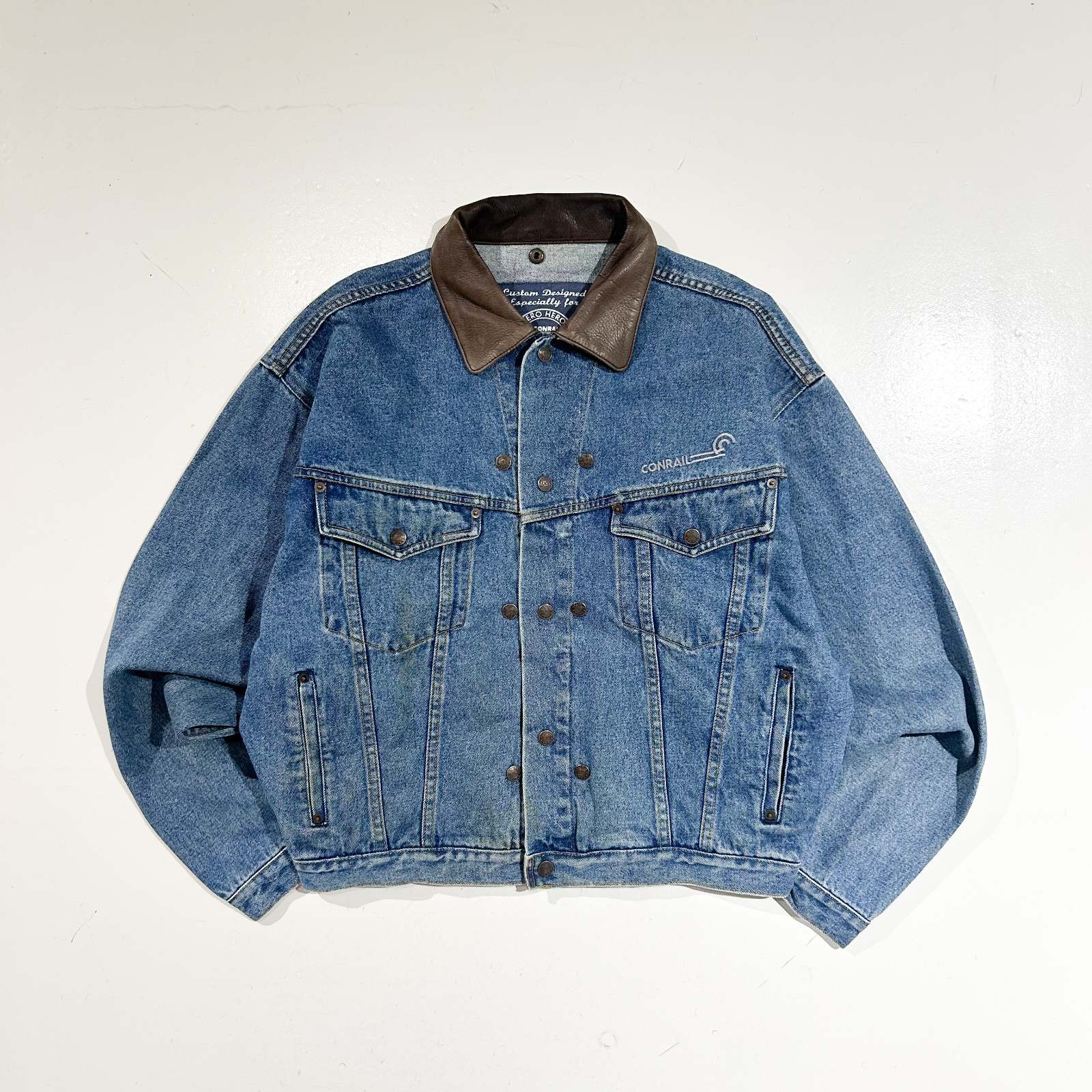 USA vintage デニム×レザー切り替え トラッカージャケット 古着–レザー切替 デザイン デニム トラッカー ジャケット – 【古着通販