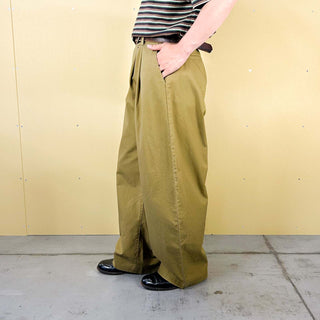 BDG コットン ワイド カーブパンツ
