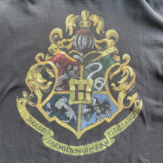 00's〜 HarryPotter "ホグワーツ魔法魔術学校" 紋章 プリント Tシャツ