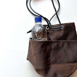 NL ニール  Jacob ナイロン 2way 巾着バッグ (ブラウン)