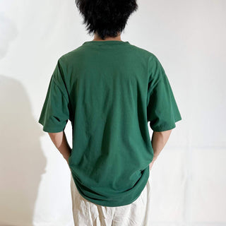 90's～00's Mickey,INC "THE LION KING" ムファサ ワンポイント ポケット 刺繍 Tシャツ