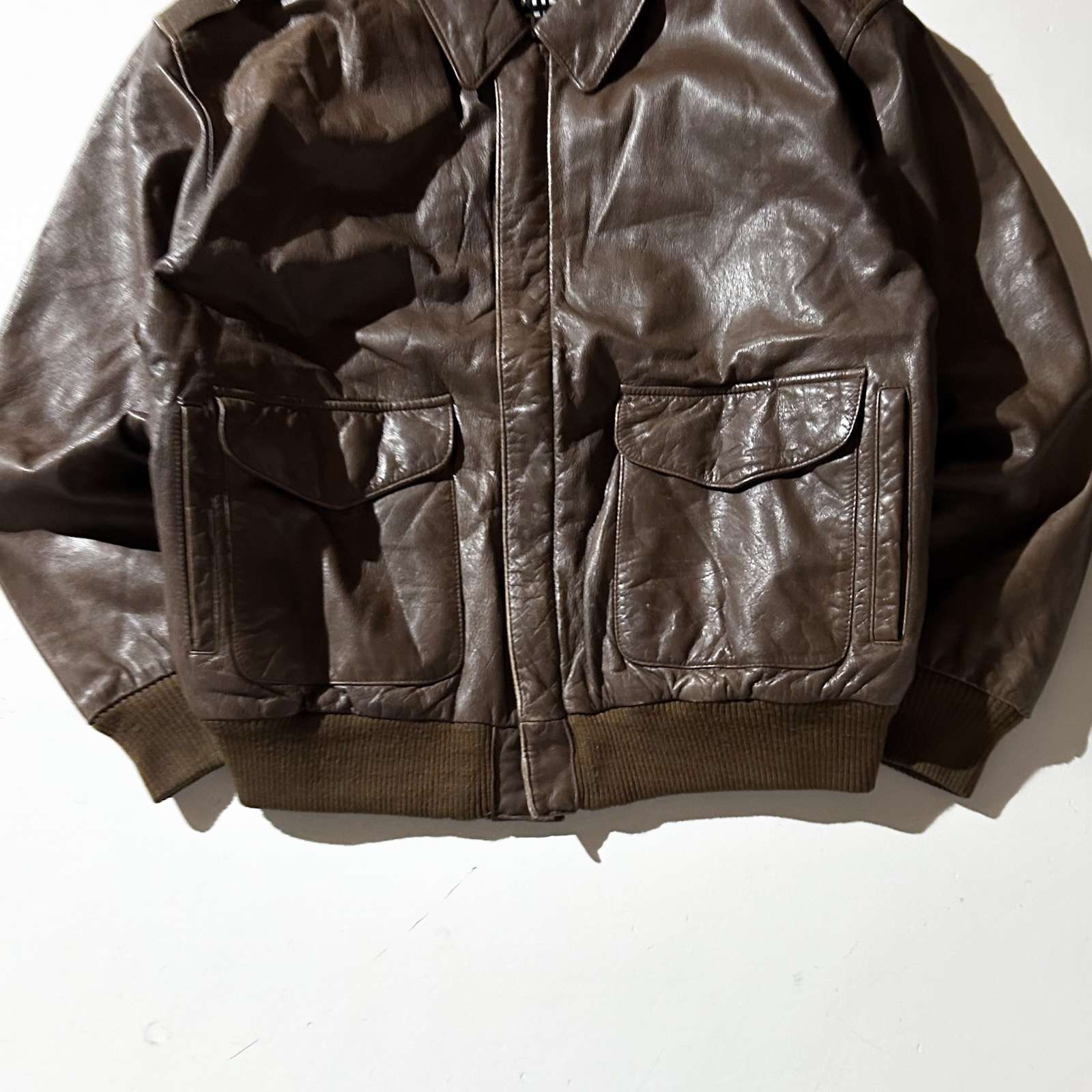 90s 牛革 レザージャケット A2タイプ 古着–90's～00's LEATHER LIMITED 地図柄 レザー A2タイプ ブルゾン