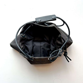 NL ニール  Jacob ナイロン 2way 巾着バッグ (モスグリーン)