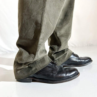 90's～ "deadstock" LANDS' END ２タック コーデュロイ パンツ (OLIVEDRAB 33×32)