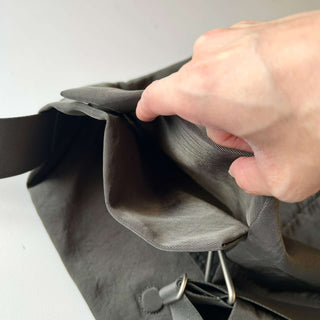 NL ニール Roy ナイロンツイル バッグ (モスグリーン)