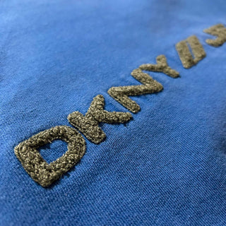 DKNY jeans リバースウィーブタイプ ブランドネーム プリント スウェット シャツ