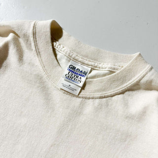 GILDAN グラフィック バックプリント Tシャツ