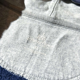 DISNEY フェード バック刺繍 フルジップ パーカ