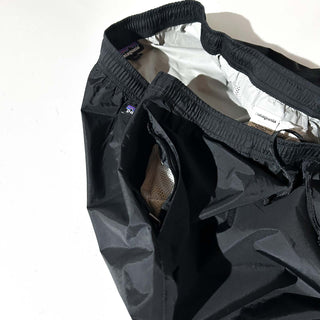 Patagonia ブラック ドローコード トレントシェル ナイロン パンツ