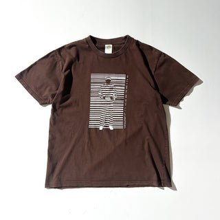 グラフィック プリントTシャツ