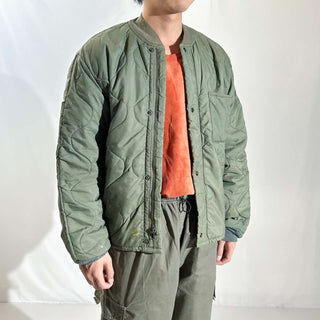 90's U.S.AIR FORCE CWU-9P キルティング ライナー ジャケット