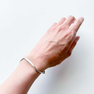 NL ニール Huez ブレスレット (マットシルバー)