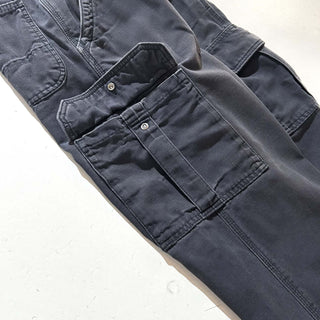 Carhartt ブラック ライトダック カーゴ パンツ