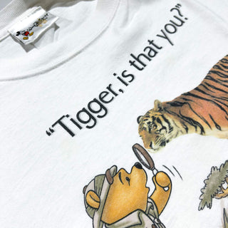 90's Walt Disney World "Tigger, is that you?" くまのプーさん キャラクター プリント Tシャツ