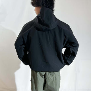 Carhartt "rain defender" ブラック ドローコード シェル ジャケット