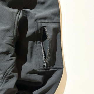 Carhartt "rain defender" ブラック ドローコード シェル ジャケット