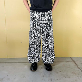 バクテリアカモフラージュ イージー パンツ