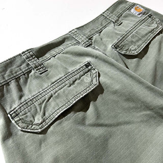 Carhartt "relaxed fit" オリーブ リップストップ ショーツ