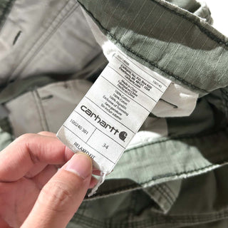Carhartt "relaxed fit" オリーブ リップストップ ショーツ