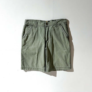 Carhartt "relaxed fit" オリーブ リップストップ ショーツ