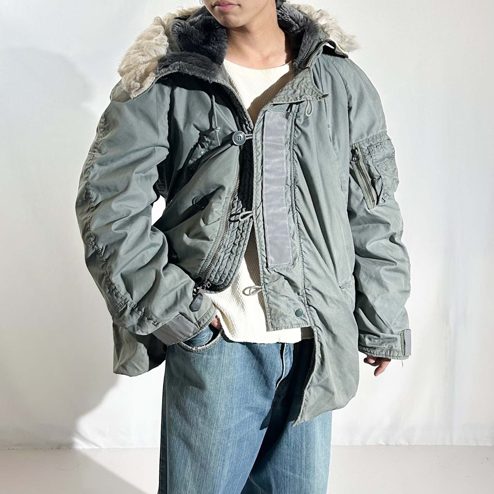 U.S. AIR FORCE フライトジャケット Mサイズ U.S. AIR FORCE MA-1 フライトジャケット