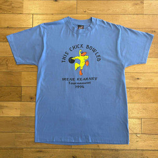 90's "made in USA" Fruit of the Loom "THIS CHICK BOWLED" アニマル プリント Tシャツ