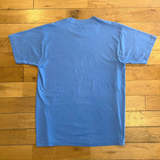 90's "made in USA" Fruit of the Loom "THIS CHICK BOWLED" アニマル プリント Tシャツ