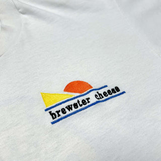 90's "made in USA" Fruit of the Loom "brewster cheese" ワンポイント刺繍 Tシャツ