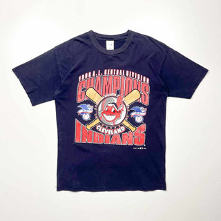 90's "made in USA" MLB CLEVELAND INDIANS プリントTシャツ