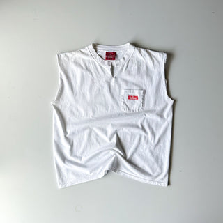 90's "made in USA" Marlboro sleeve less "COWBOYS STILL... KICK BACK'' ボロ 両面プリント Tシャツ