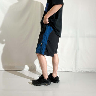 90's～00's "made in NEW ZEALAND" MACPAC ナイロン ショーツ