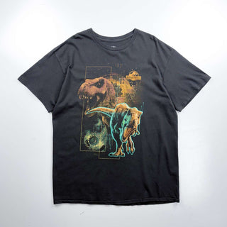 JURASSIC WORLD ムービー プリントTシャツ