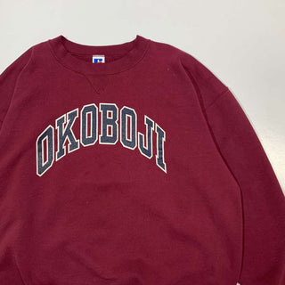"made in USA" RUSSELL "OKOBOJI" カレッジプリント スウェットシャツ