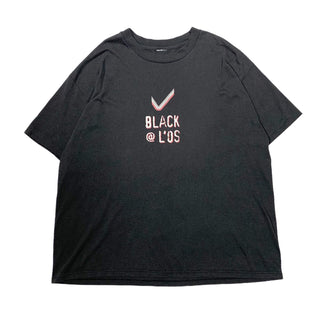 "BLACK @L'OS" 90's センターロゴ プリント Tシャツ