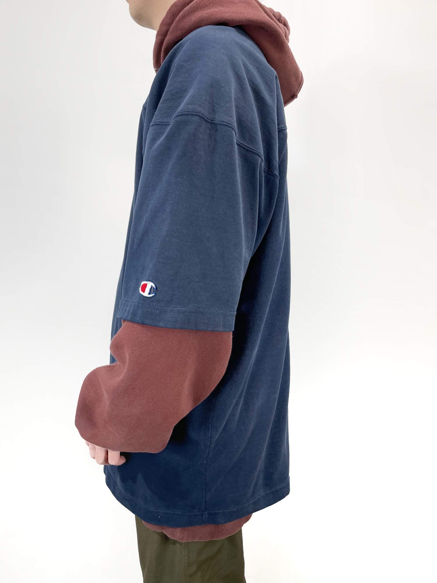 Champion オーバーサイズド フットボール Tシャツ