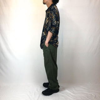 ARROW コットン/レーヨン花柄ポロシャツ
