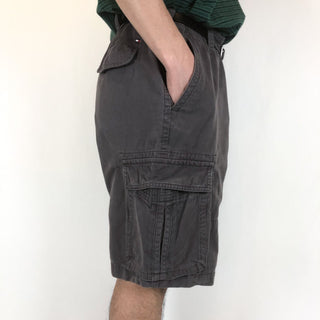 TOMMY HILFIGER  カーゴショートパンツ
